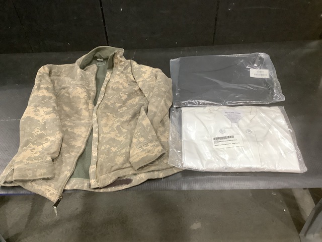 (4) Clothings, (10) Smocks, (17) Trousers & Assorted Items