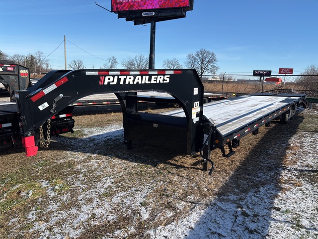 2023 PJ 3F412 26 ft T/A Gooseneck Equipment Trailer 2023 PJ 3F412 26 ft T/A Gooseneck Equipment Trailer
