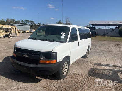 2009 Chevrolet Express Passenger Van