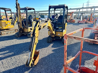 2019 Cat 302 CR Mini Excavator
