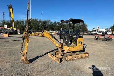 2021 Cat 302 CR Mini Excavator