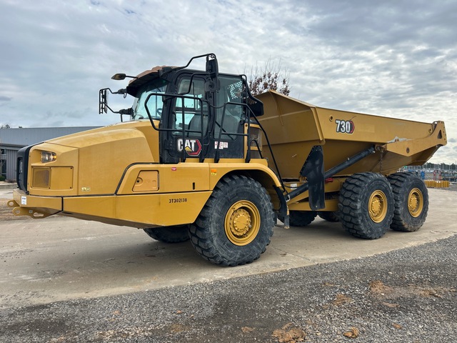 2022 Cat 730 Articulated Dump Truck