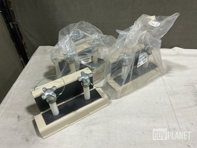 (4) Container Research 7-266100011-04-1 Container Hub Assemblies