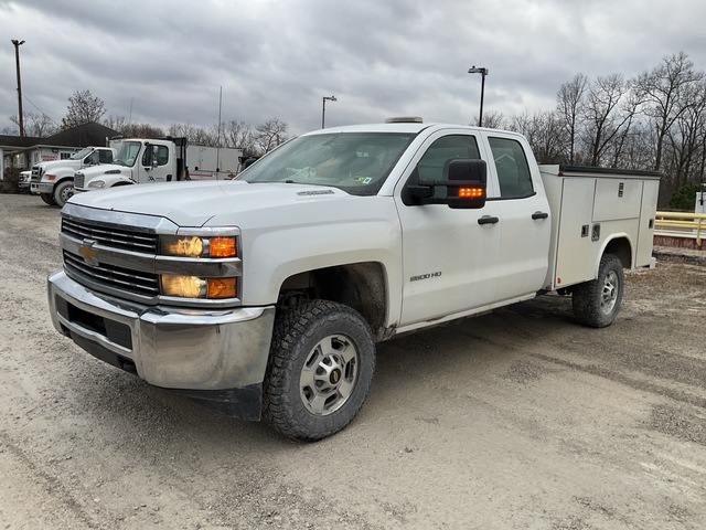 2016 Chevrolet Silverado 2500HD 4x4 Crew Cab Utility Truck