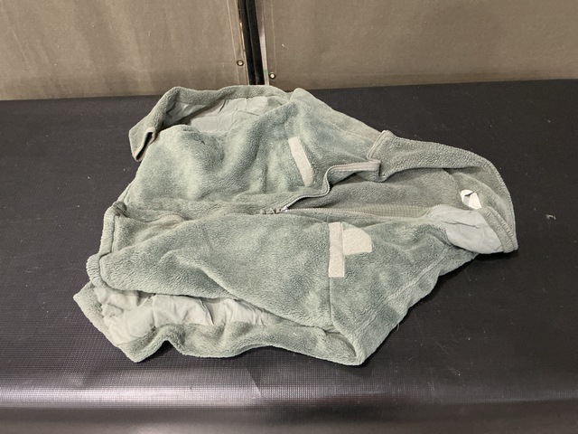 (411) Cold Weather Jackets