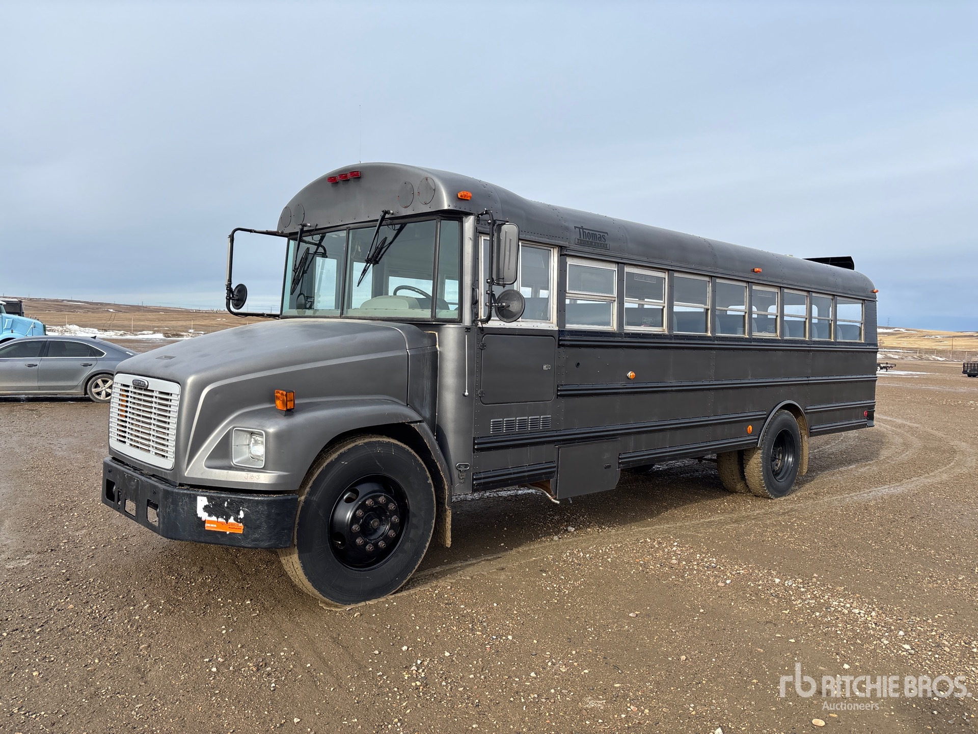 2007 Freightliner FS65 4x2 47-Seat Crew Carrier Bus