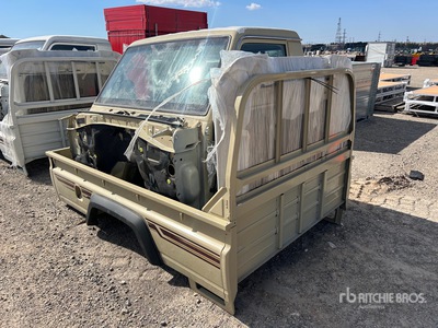 Toyota Land Cruiser 70 Series Truck Cab (Unused)