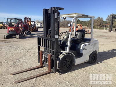 Viper FD35X 5400 lb Pneumatic Tire Forklift