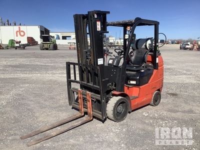 2022 Viper FY25 3900 lb Pneumatic Tire Forklift