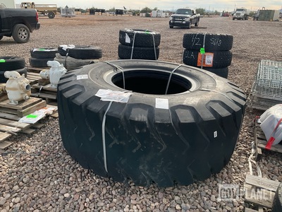 Firestone 29.5-35 Tire