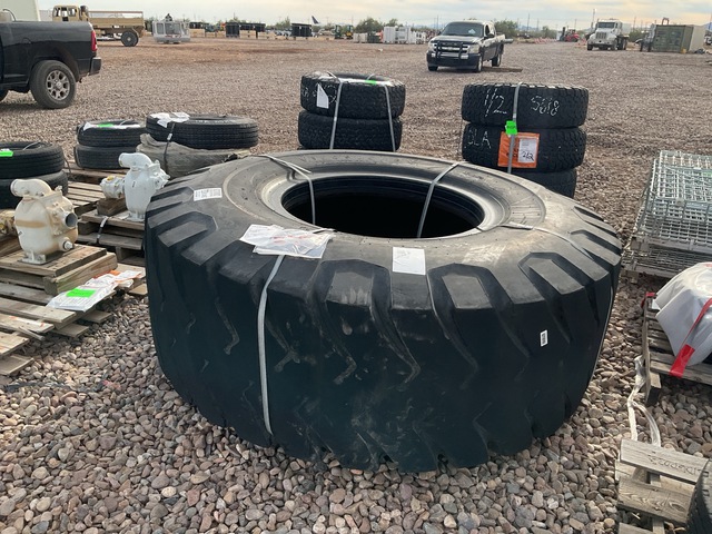 Firestone 29.5-35 Tire