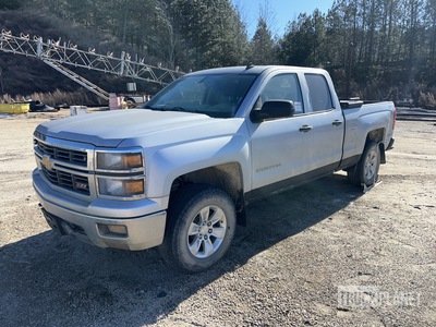 2014 Chevrolet Silverado 1500 Z71 4x4 Dual Cab Pickup