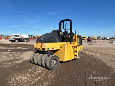 2006 Dynapac CP142 9 Wheel Pneumatic Roller