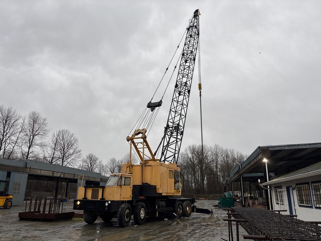 1977 P & H 670TC 70 ton Lattice-Boom Truck Crane