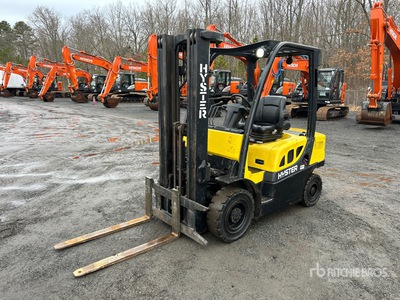 Towmotor 5000 lb Chariot Élévateur