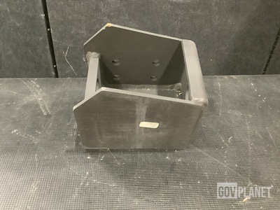 (8) AM General 12469291-1 Mounting Brackets