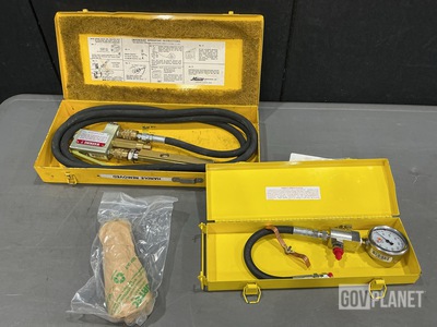 (1) Gauge, (4) Parts Kits, (1) Pressure Gauge & Assorted Items