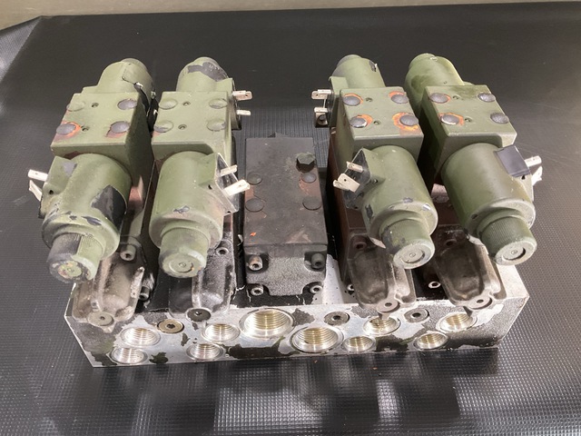 Parker-Hannifin 60652-64 Directional Control Linear Valve