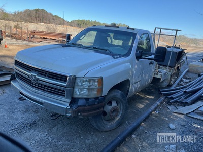 2008 Chevrolet 3500HD 4x2 Flatbed Truck
