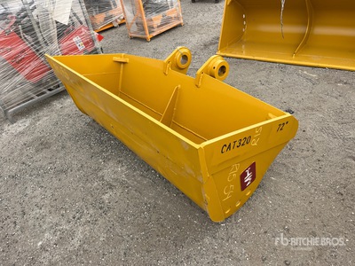 2025 HW BKT32072CLN 72 in Cleanup Graafmachine Bak - Fits CAT 320 (Unused)