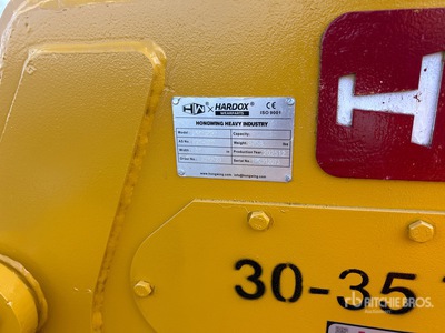 2025 HW HWDGP30 51 in Rotating جرافة الهدم (Unused)