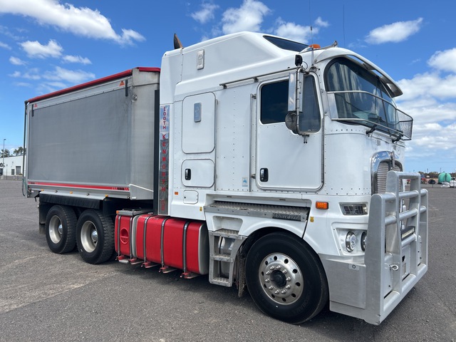 2017 Kenworth K200 Big Cab Aerodyne 6x4 Sleeper Tipper Truck