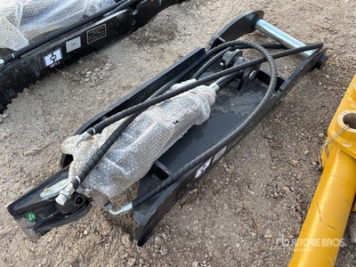 2026 GIYI GY-XJ7T 15 in Hydraulic Excavator Thumb - Fits Cat (Unused)