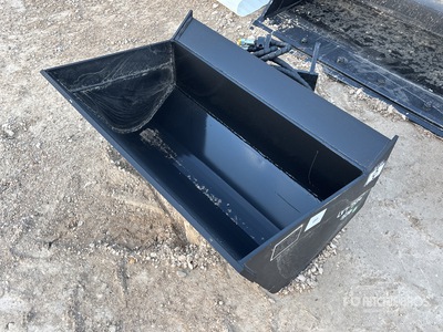 2026 GIYI GY-D5T 36 in Hydraulic Tilting Excavator Bucket (Unused)