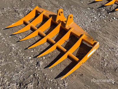 2026 GIYI 46 in Mini エクスカベーター レーク - Fits Cat 303 (Unused)