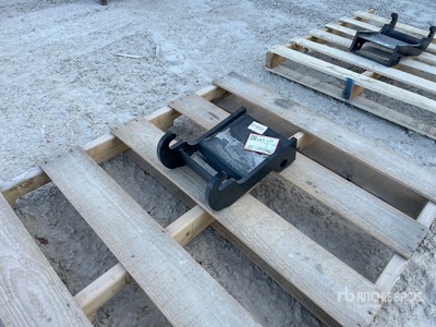 2026 GIYI 9 in Excavator Coupler - Fits GIYI (Unused)