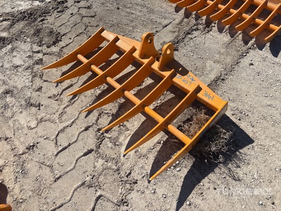 2026 GIYI 46 in Excavator Rake - Fits Cat 303 (Unused)