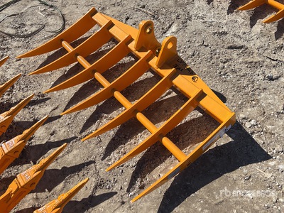 2026 GIYI 46 in エクスカベーター レーク - Fits Cat 303 (Unused)