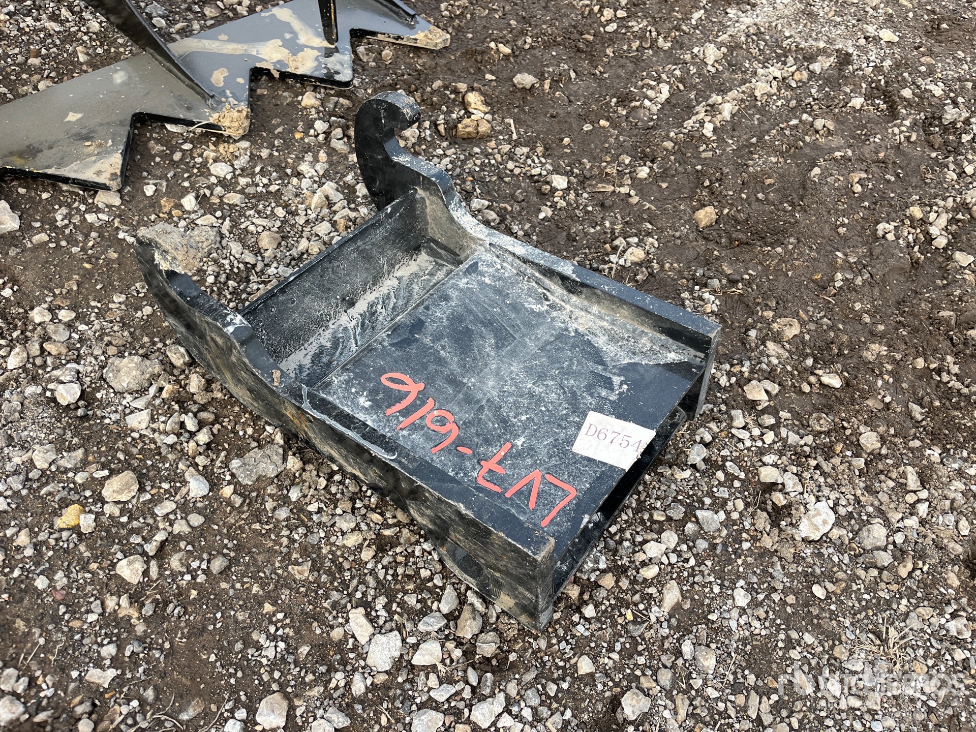 2026 GIYI Excavator Coupler (Unused)