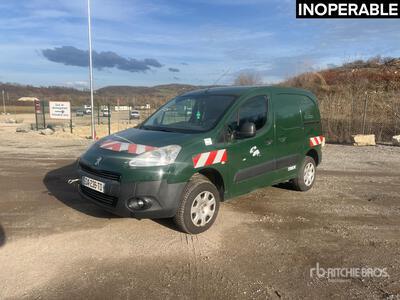 2013 Dangel Partner Vehicule Utilitaire Furgone cargo (Inoperable)