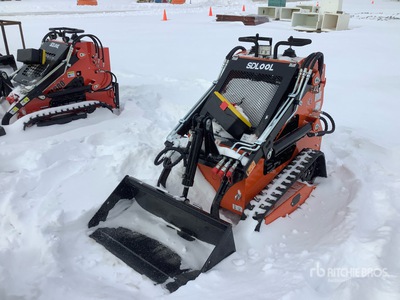 2026 SDLOOL SL36C Mini Ride-on Compact Track Loader (Unused)
