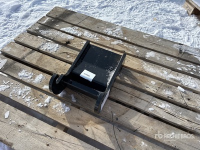 2026 GIYI 9.5 in Excavator Coupler (Unused)