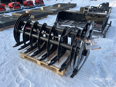 2026 GIYI GY-CLG72 70 in Log Skid Steer Grapple (Unused)