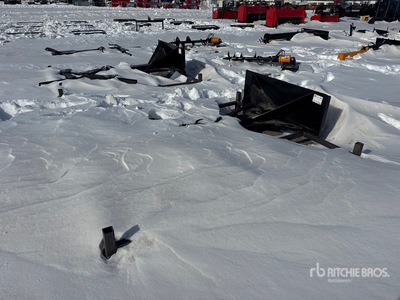 2026 GIYI GY-STL75 75 in Skid Steer Tire Lifter (Unused)