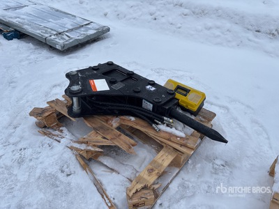 2026 GIYI GY-EBH55 18 in Hydraulic Breaker (Unused)