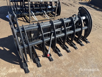 2026 GIYI GY-CLG72 72 in Garfio para minicargadora - Fits GIYI CWG72 (Unused)