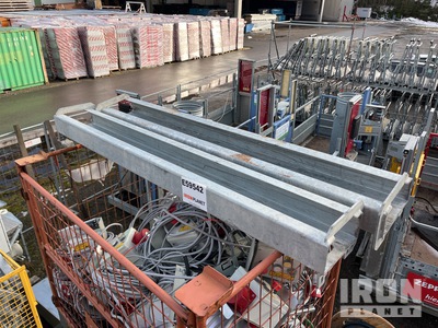 Quantity of (2) 2021 Geda Cable routing Cable pot Podnośnik budowlany