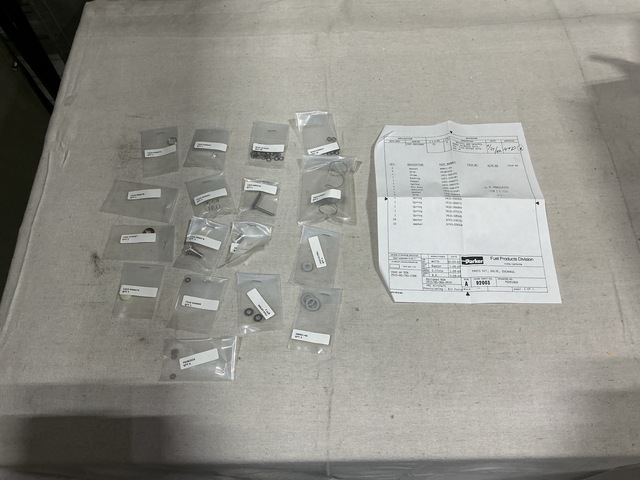 (12) Parker F62B1808 Valve Overhaul Parts Kits