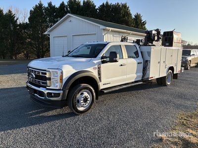 2025 Ford F-550 4x4 Crew Cab Service Truck