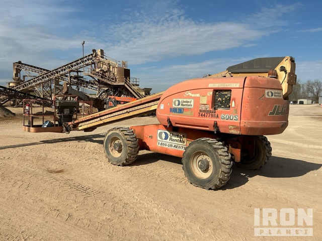 ELEVADOR TELESCóPICO 2008 JLG 4WD 600S