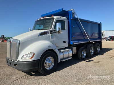 2018 Kenworth T680 8x4 Tri/A Dump Truck