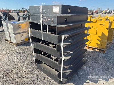 Quantity of (10) Base Cylinders for Dump Trucks