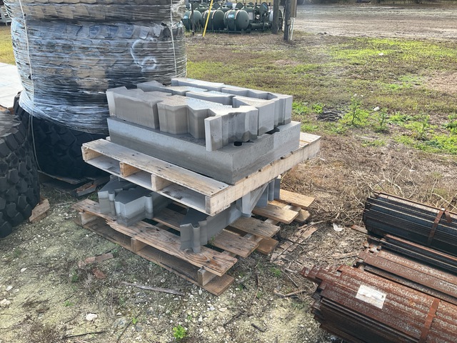 Lot of Assorted Aluminum Components