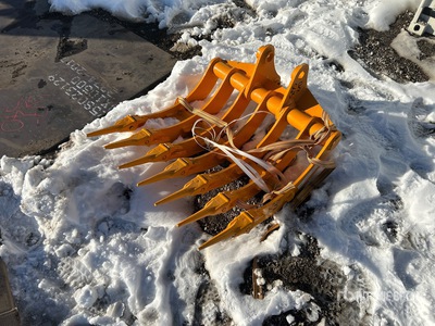 2026 GIYI 32 in Rastrillo para excavadora - Fits Cat 305 (Unused)