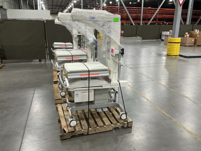 (4) Drager GSDTC2 Infant Incubators