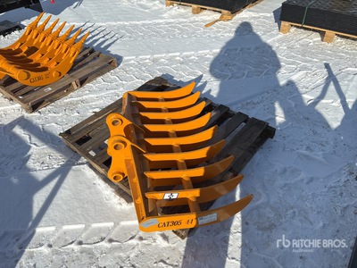 2026 GIYI Excavator Rake - Fits Cat 305 (Unused)